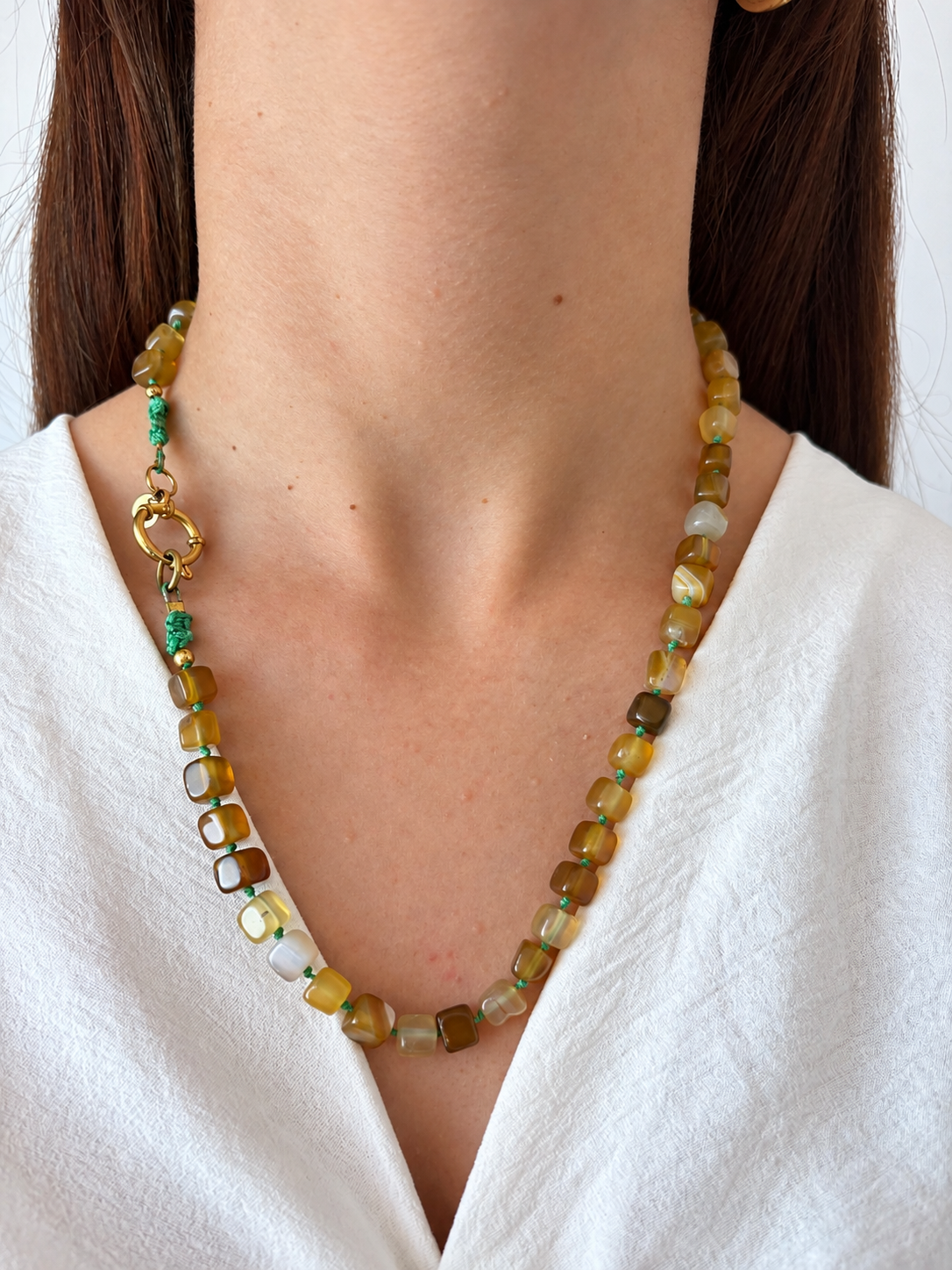 Collar Arun — Marrón y Verde Claro