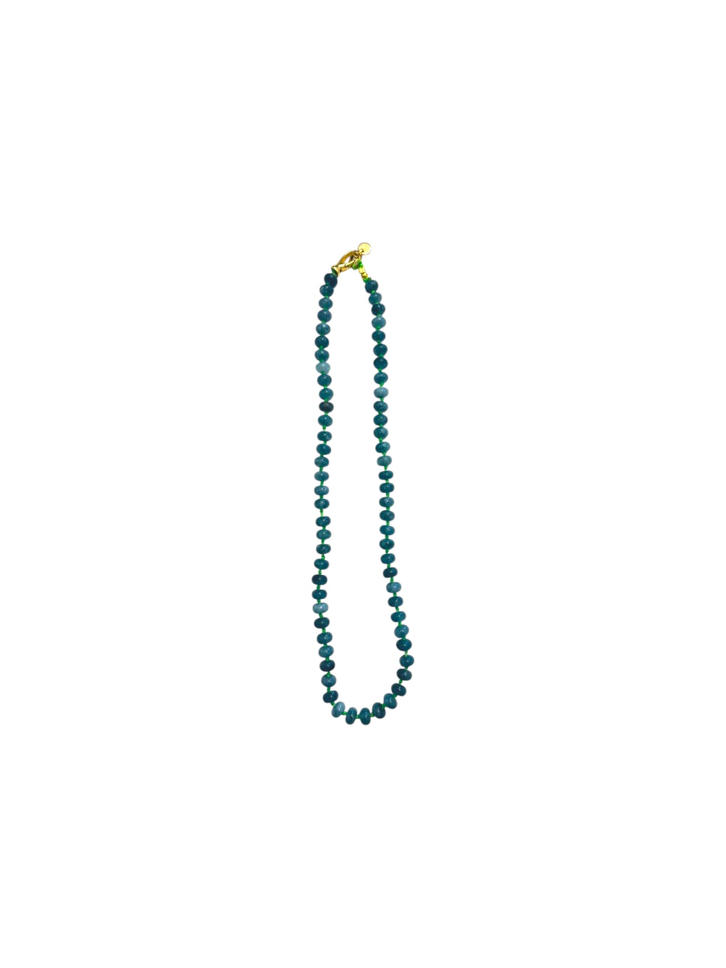 Collar Arun — Verde Esmeralda Corto