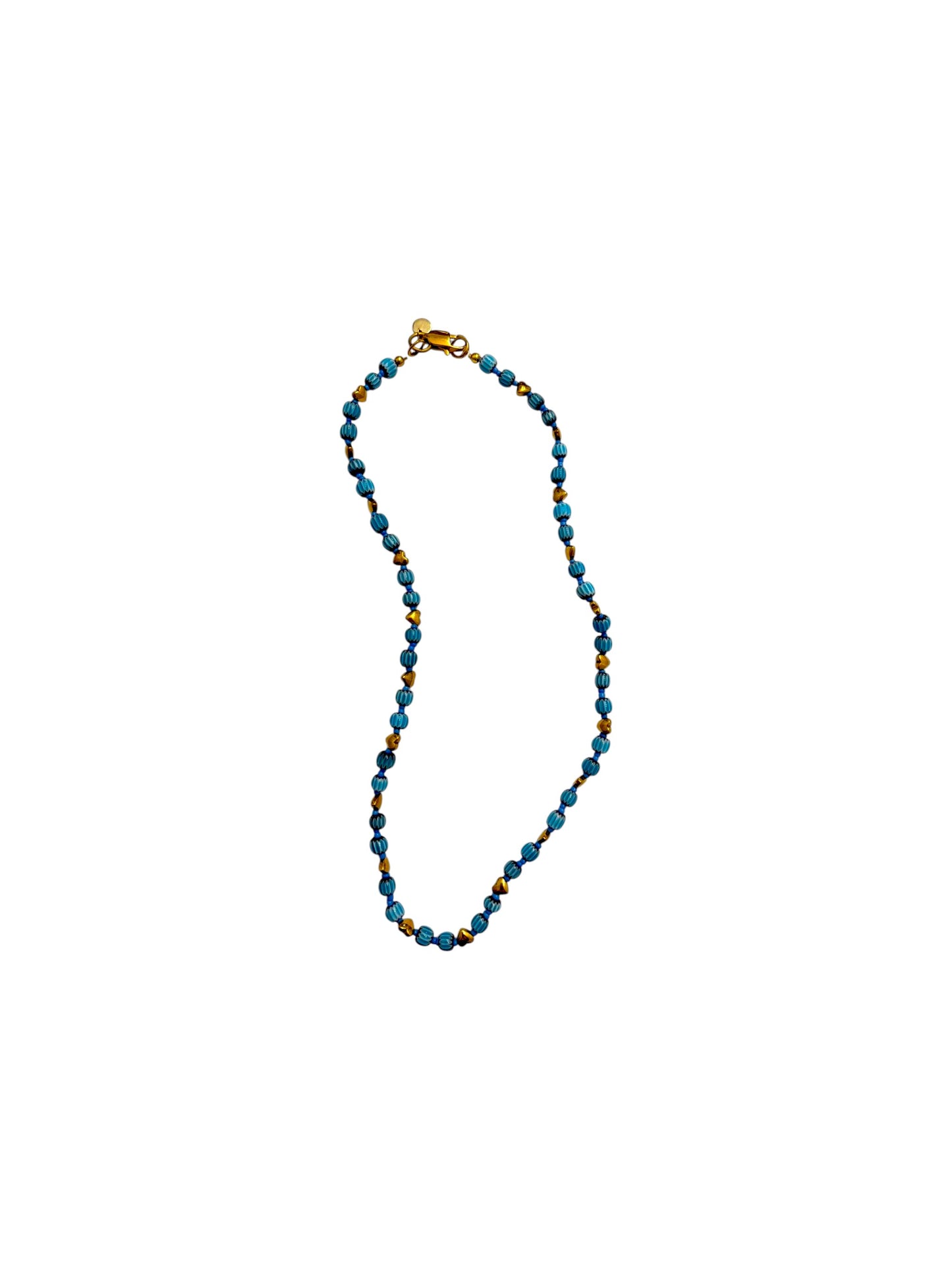 Collar Arun — Turquesa y Corazones Dorados
