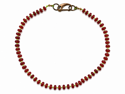Collar Arun- Caldera y cordon encerado amarillo flúor.