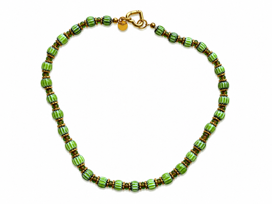 Collar Lola — Piedras africanas verde.