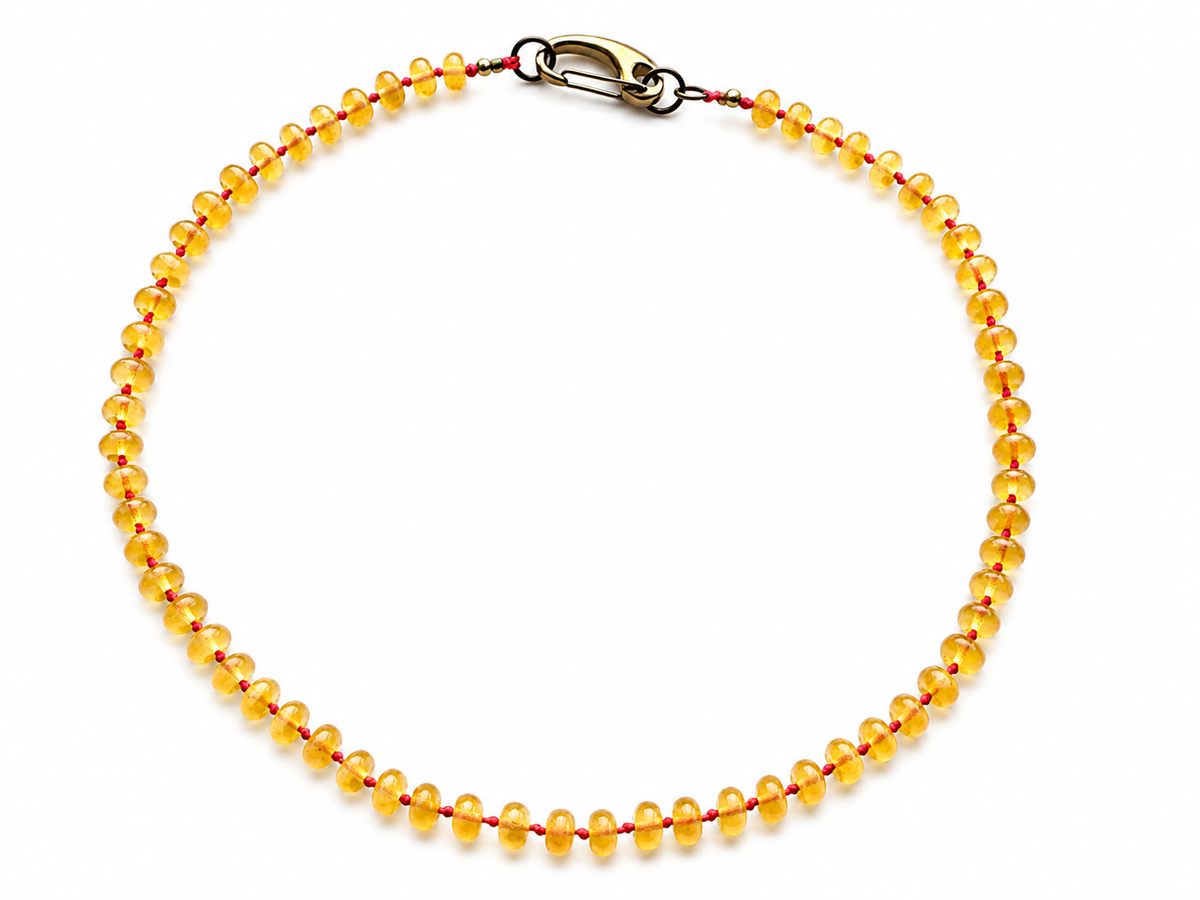 Collar Arun- Amarillo y cordón encerado naranja.