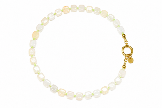Collar Arun — Nácar y Verde