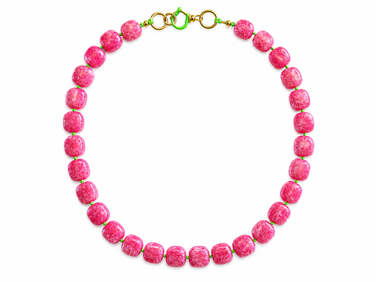 Collar Arun — rosa cuadrado y amarillo fluor