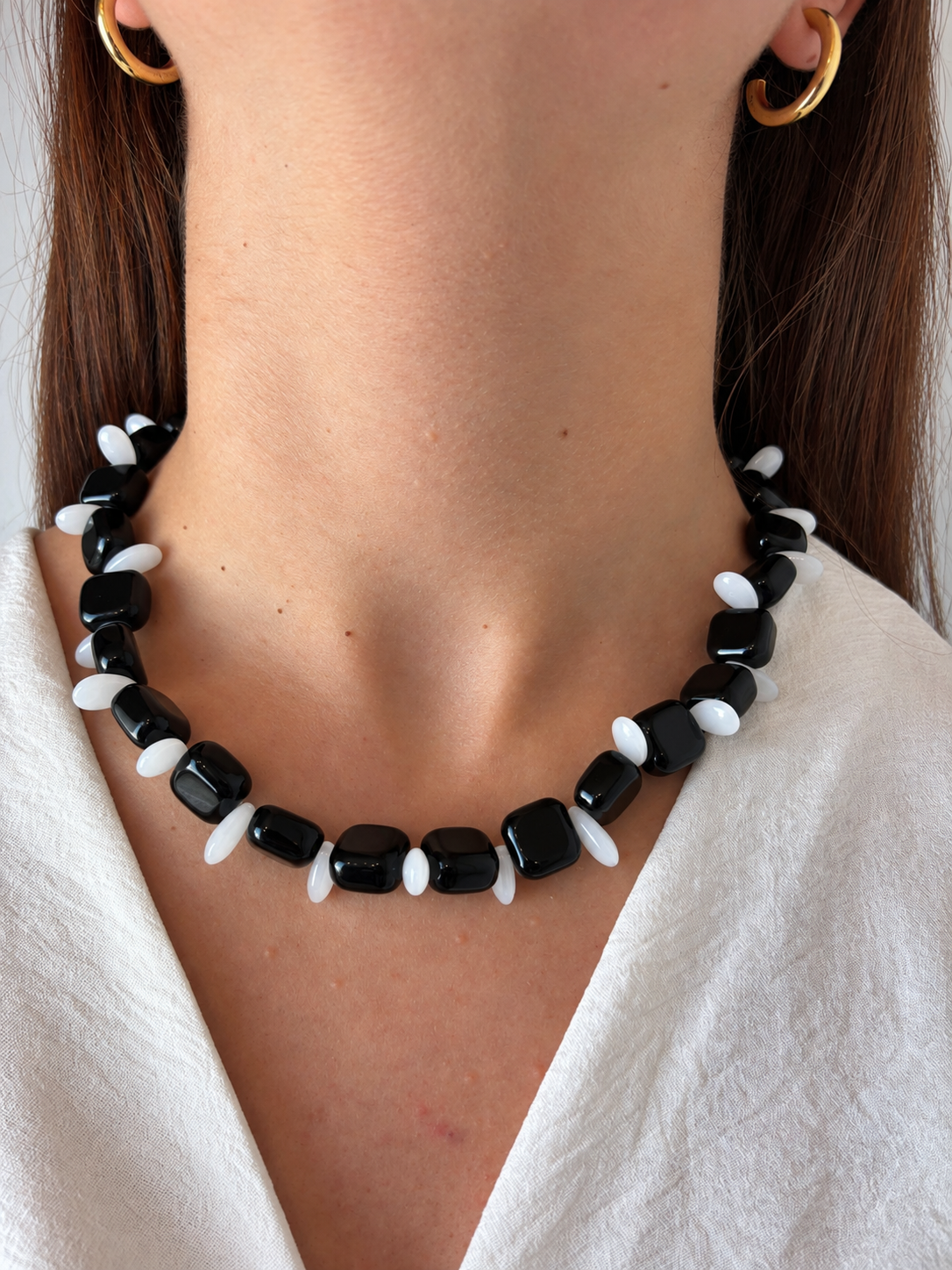 Collar Milagro — Negro y Blanco.